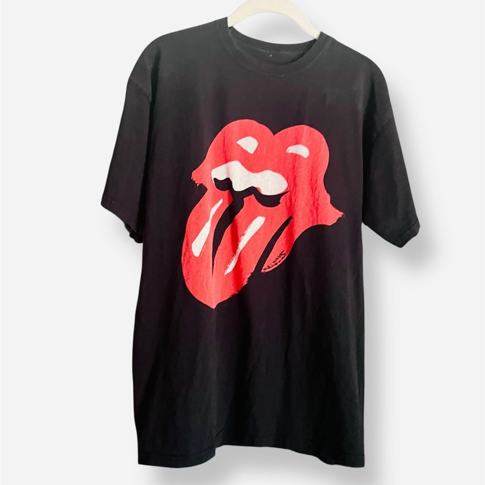 Rolling Stones No Filter 2017 Tour Concert Shirt Large Tee Tshirt Black Red Lips